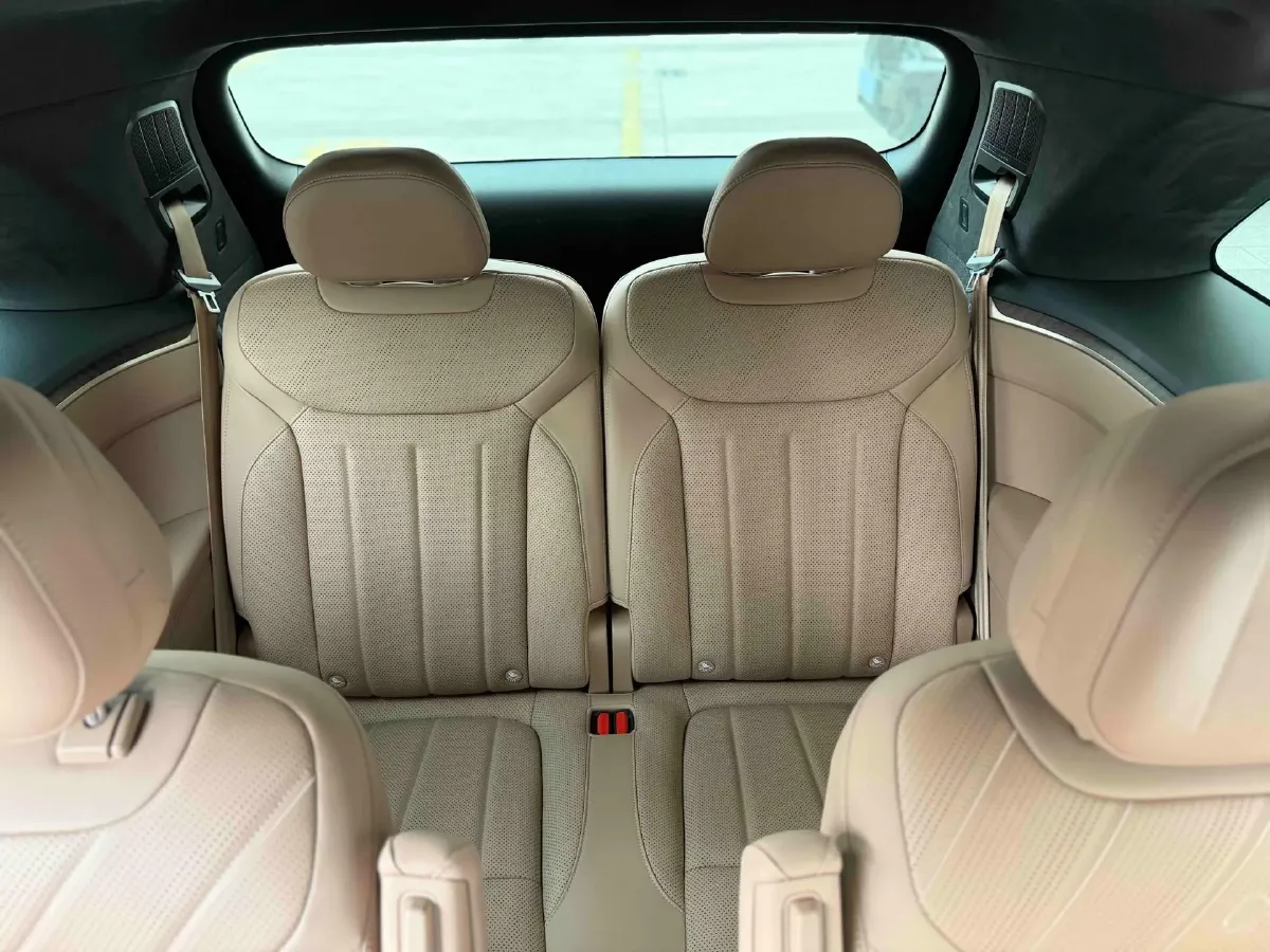 2025 ONVO L90 BEV,autocango,china used car exporter,china ev exporter,chinese used car exporter,chinese used ev exporter