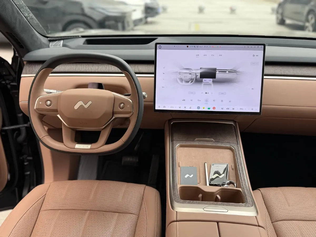 2025 ONVO L90 BEV,autocango,china used car exporter,china ev exporter,chinese used car exporter,chinese used ev exporter