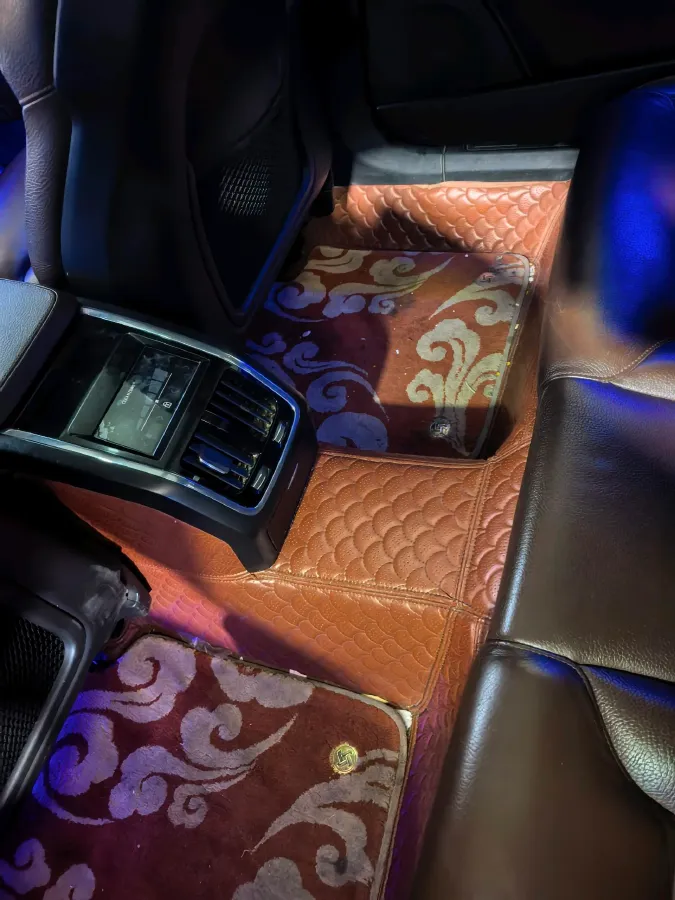 2019 Mercedes-Benz E Class 1.5T 184HP L4 9AT,autocango,china used car exporter,china ev exporter,chinese used car exporter,chinese used ev exporter