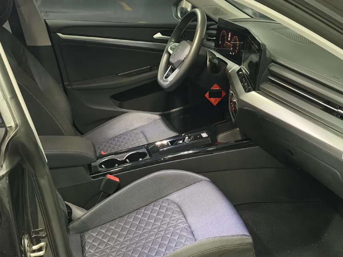 2022 Jetour DASHING i-DM 1.5T 156HP L4 3DHT PHEV 19.27KWH,autocango,china used car exporter,china ev exporter,chinese used car exporter,chinese used ev exporter