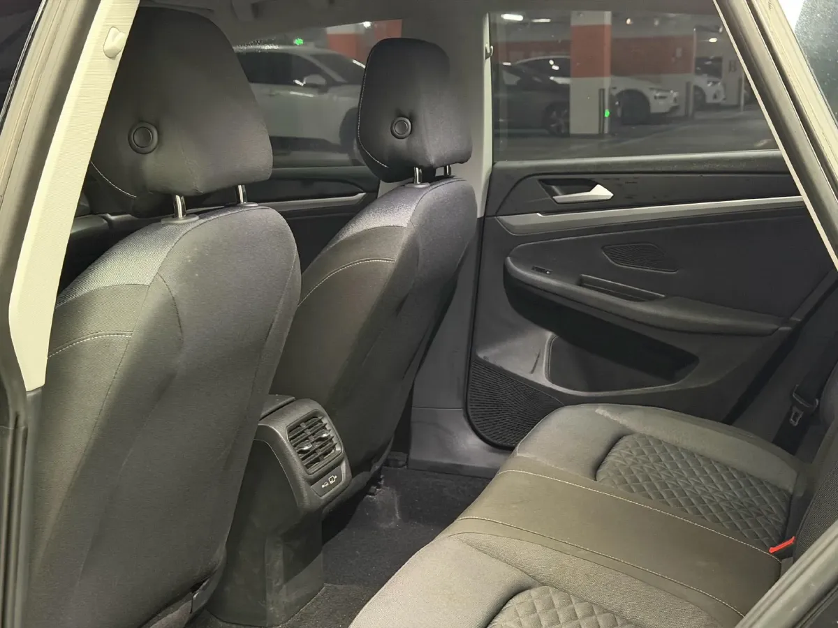 2022 Jetour DASHING i-DM 1.5T 156HP L4 3DHT PHEV 19.27KWH,autocango,china used car exporter,china ev exporter,chinese used car exporter,chinese used ev exporter