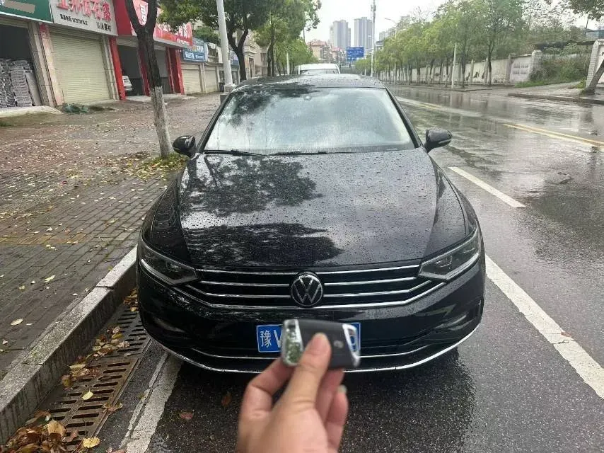 2020 Volkswagen Magotan 2.0T 186HP L4 7DCT,autocango,china used car exporter,china ev exporter,chinese used car exporter,chinese used ev exporter