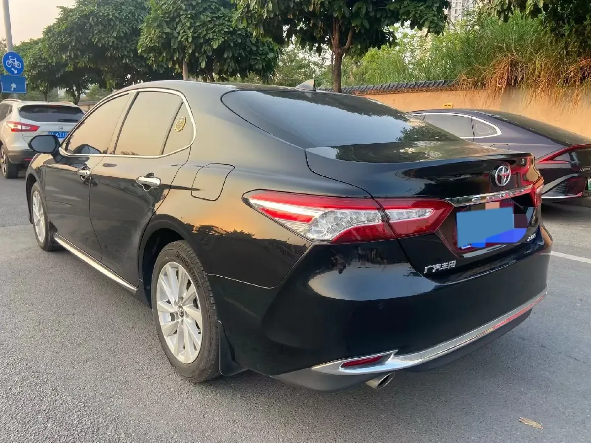 2023 Toyota Camry 2.0L 177HP L4 CVT,autocango,china used car exporter,china ev exporter,chinese used car exporter,chinese used ev exporter