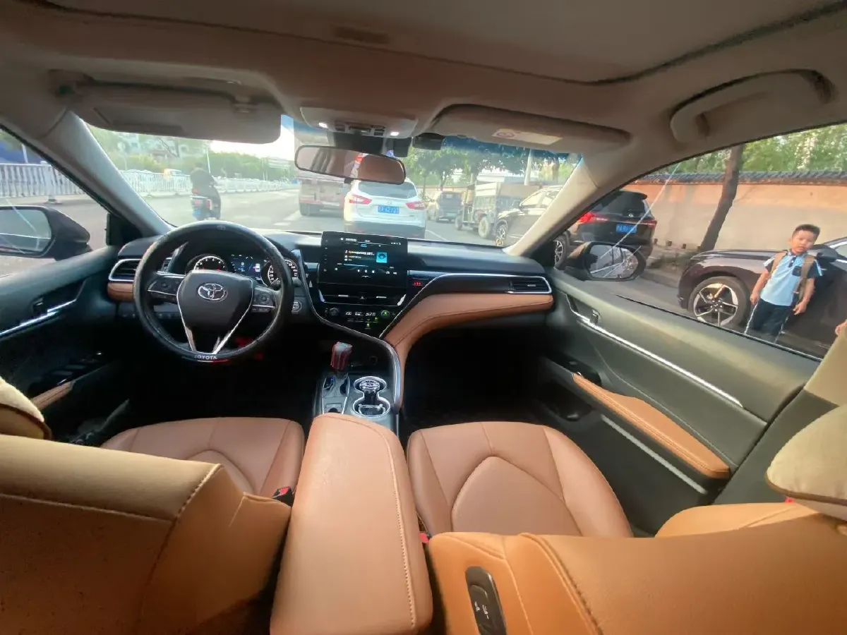 2023 Toyota Camry 2.0L 177HP L4 CVT,autocango,china used car exporter,china ev exporter,chinese used car exporter,chinese used ev exporter