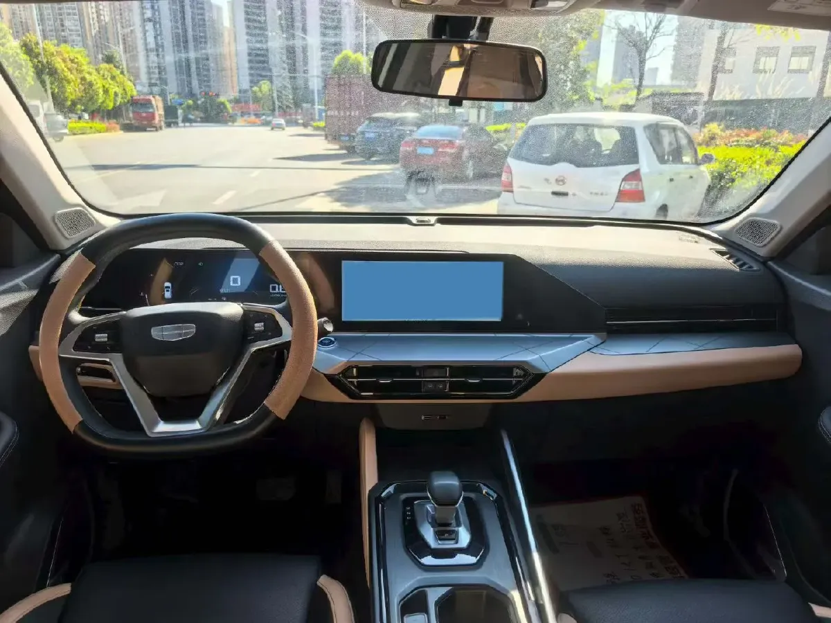 2024 Geely OkavangoPRO 1.5T 181HP L4 7DCT,autocango,china used car exporter,china ev exporter,chinese used car exporter,chinese used ev exporter