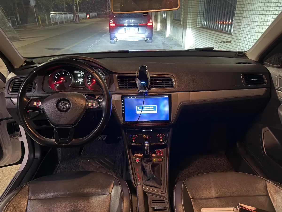 2017 Volkswagen Lavida 1.4T 131HP L4 7DCT,autocango,china used car exporter,china ev exporter,chinese used car exporter,chinese used ev exporter