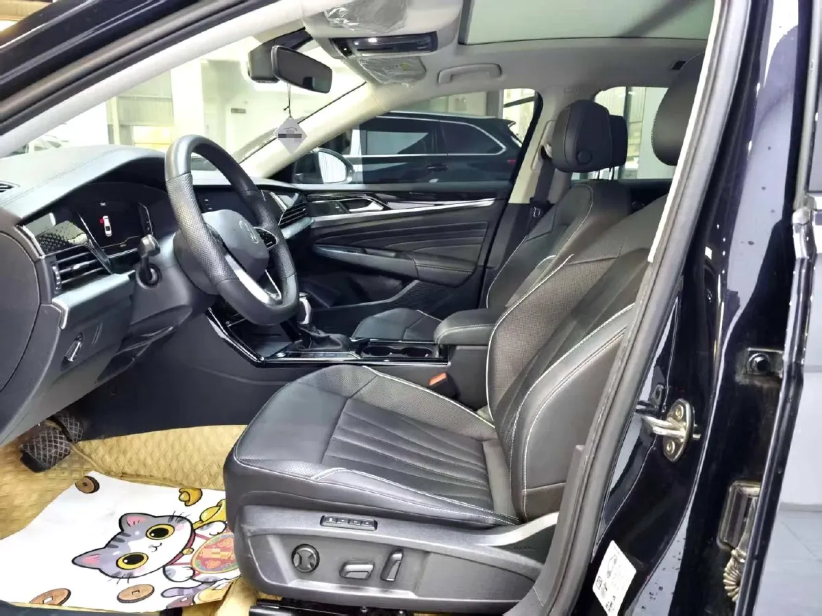 2024 Volkswagen Passat 2.0T 186HP L4 7DCT,autocango,china used car exporter,china ev exporter,chinese used car exporter,chinese used ev exporter