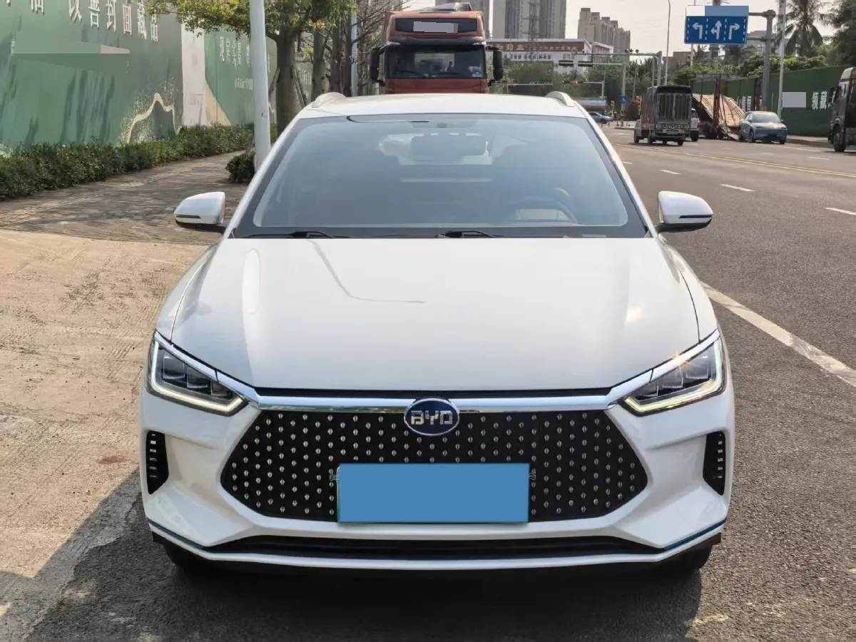 2021 MG Pilot 1.5T 173HP L4 7DCT,autocango,china used car exporter,china ev exporter,chinese used car exporter,chinese used ev exporter