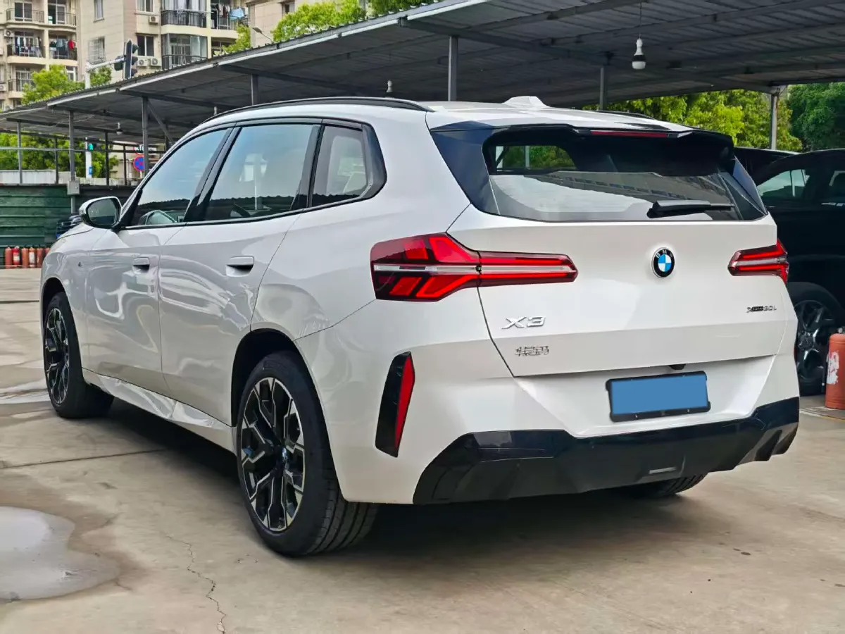 2025 BMW X3 2.0T 258HP L4 8AT,autocango,china used car exporter,china ev exporter,chinese used car exporter,chinese used ev exporter
