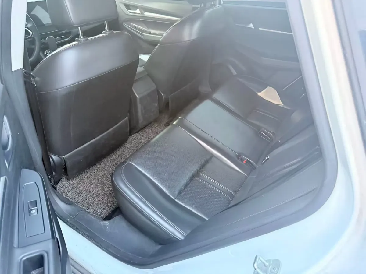 2021 Weltmeister E.5 BEV 49.92KWH,autocango,china used car exporter,china ev exporter,chinese used car exporter,chinese used ev exporter