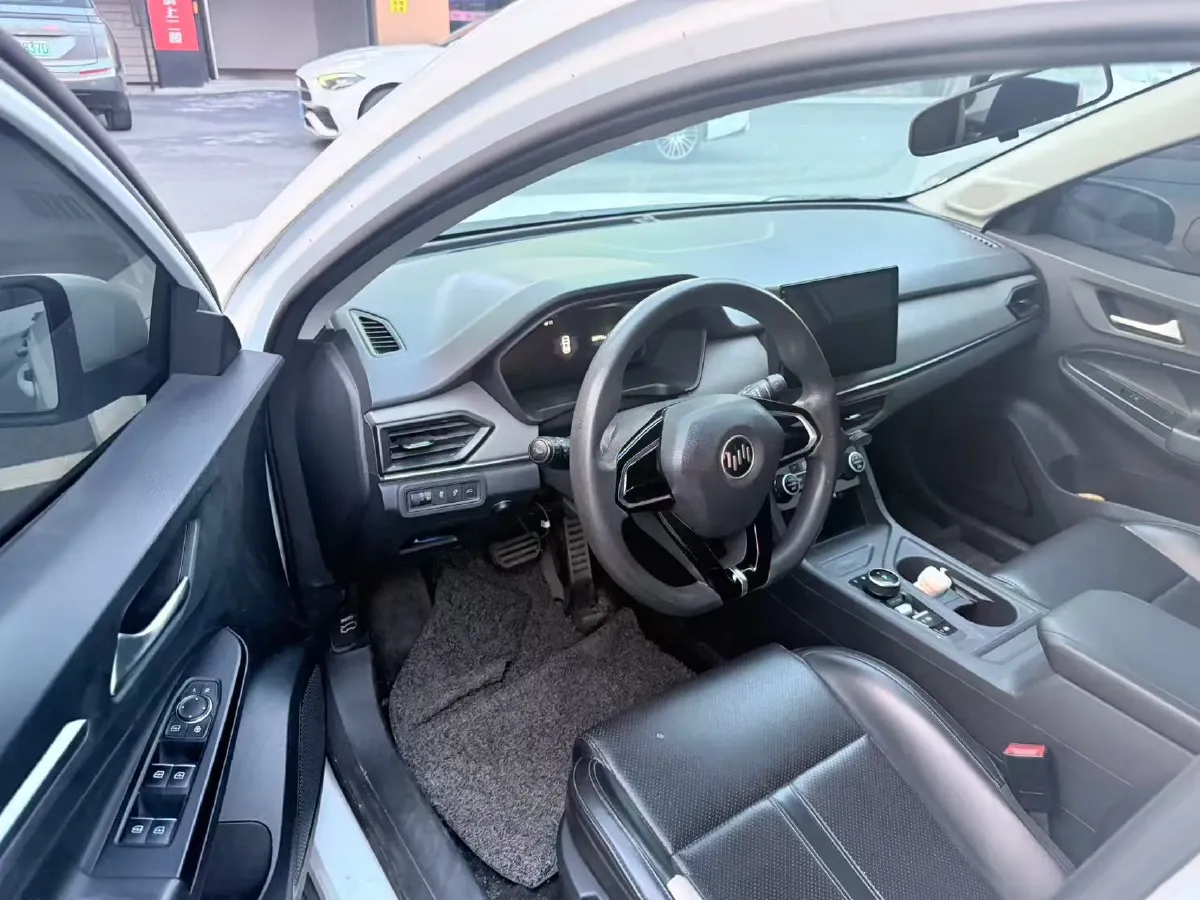 2021 Weltmeister E.5 BEV 49.92KWH,autocango,china used car exporter,china ev exporter,chinese used car exporter,chinese used ev exporter