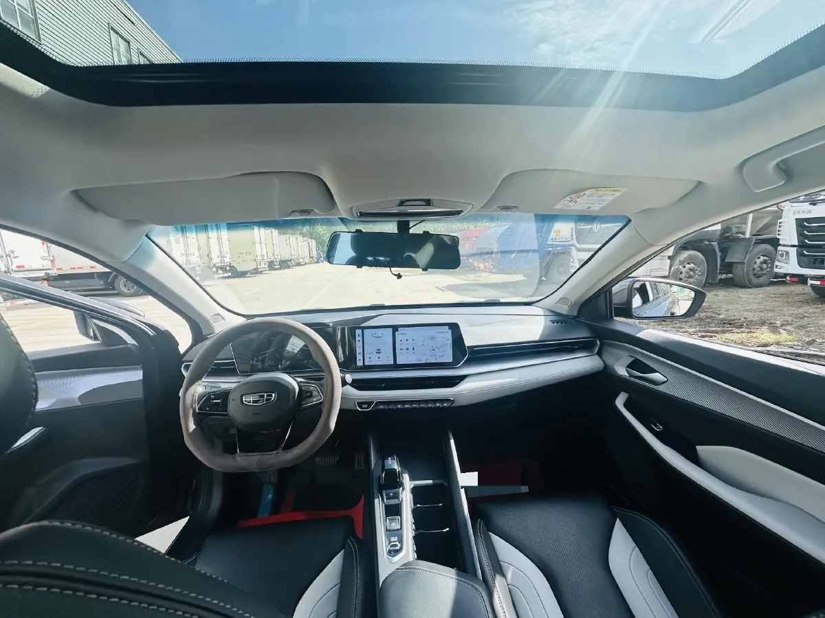 2024 Geely Binray 1.5T 181HP L4 7DCT,autocango,china used car exporter,china ev exporter,chinese used car exporter,chinese used ev exporter