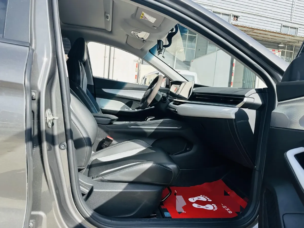 2024 Geely Binray 1.5T 181HP L4 7DCT,autocango,china used car exporter,china ev exporter,chinese used car exporter,chinese used ev exporter