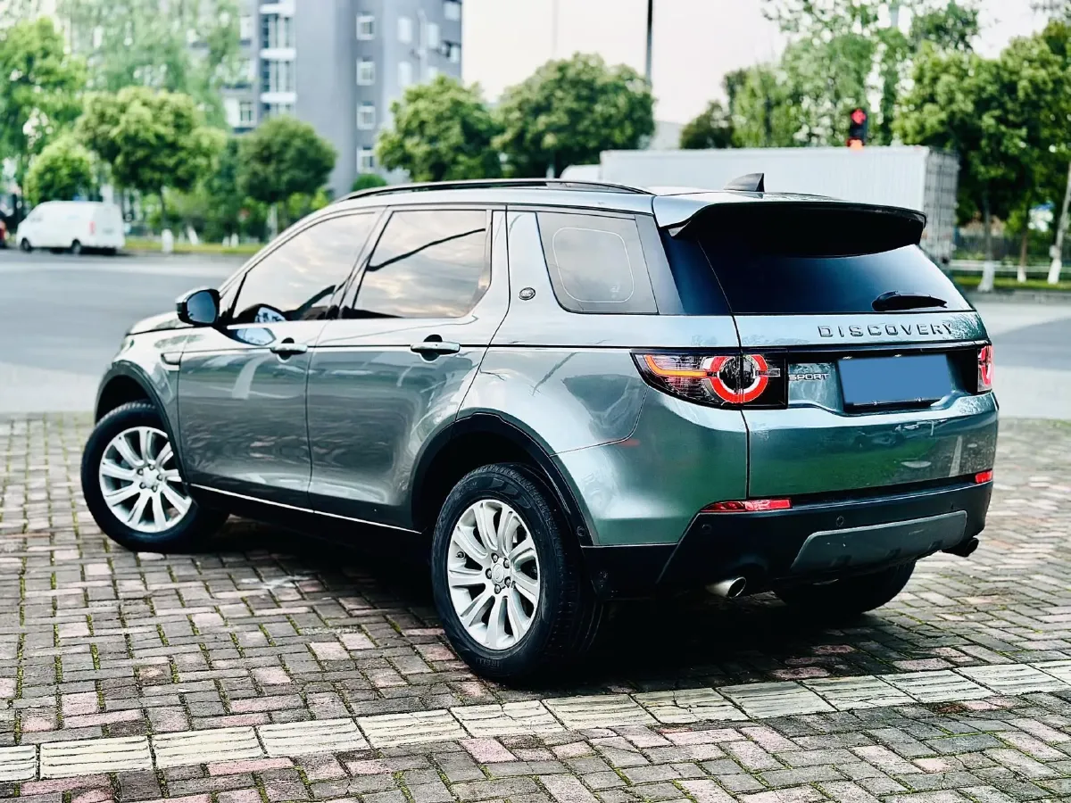 2018 Land Rover Discovery Sport 2.0T 241HP L4 9AT,autocango,china used car exporter,china ev exporter,chinese used car exporter,chinese used ev exporter