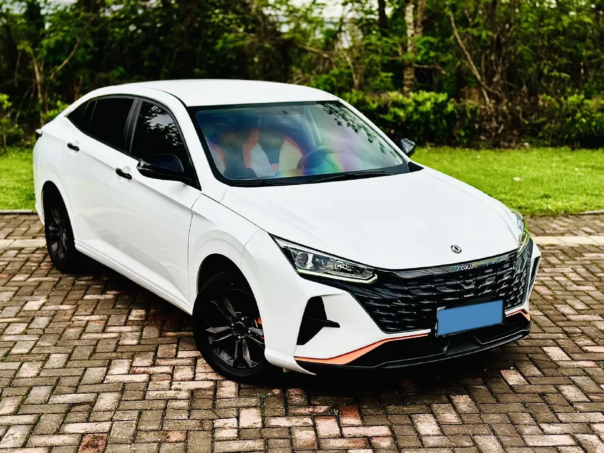 2023 DongFeng Aeolus YiXuan 1.5L 125HP L4 6DCT,autocango,china used car exporter,china ev exporter,chinese used car exporter,chinese used ev exporter