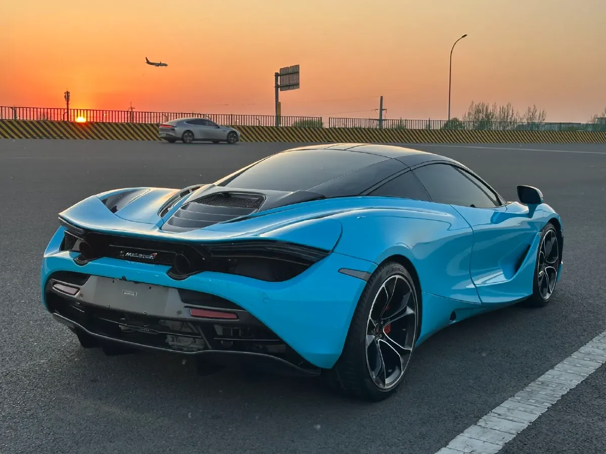 2017 McLaren 720S 4.0T 720HP V8 7DCT,autocango,china used car exporter,china ev exporter,chinese used car exporter,chinese used ev exporter