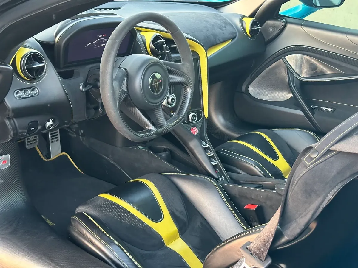 2017 McLaren 720S 4.0T 720HP V8 7DCT,autocango,china used car exporter,china ev exporter,chinese used car exporter,chinese used ev exporter