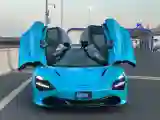 2017 McLaren 720S 4.0T 720HP V8 7DCT