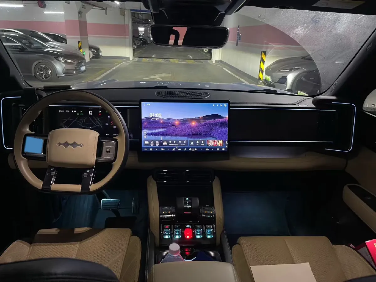 2023 FangChengBao Bao 5 1.5T 194HP L4 E-CVT PHEV 31.8KWH,autocango,china used car exporter,china ev exporter,chinese used car exporter,chinese used ev exporter