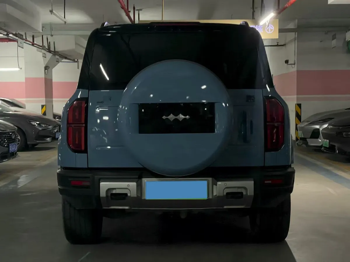 2023 FangChengBao Bao 5 1.5T 194HP L4 E-CVT PHEV 31.8KWH,autocango,china used car exporter,china ev exporter,chinese used car exporter,chinese used ev exporter