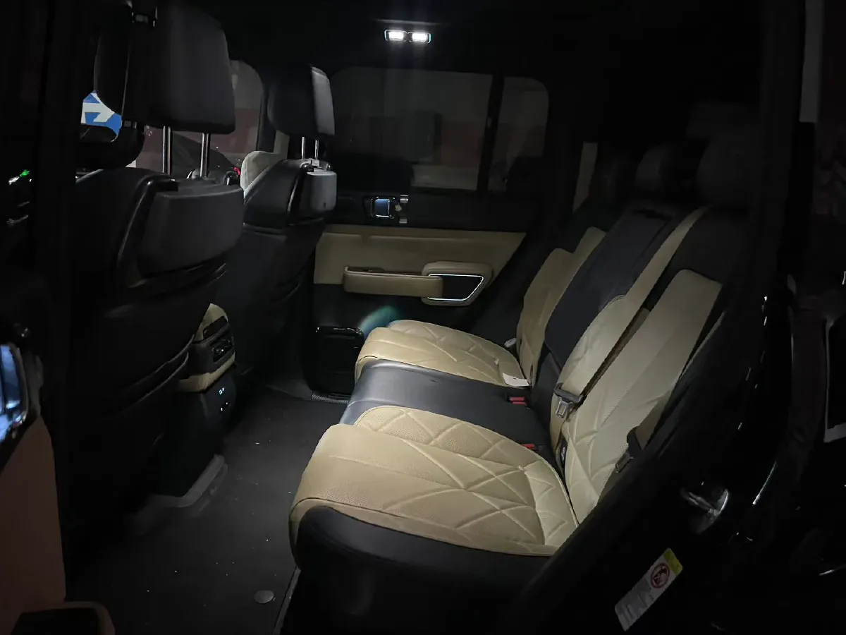 2023 FangChengBao Bao 5 1.5T 194HP L4 E-CVT PHEV 31.8KWH,autocango,china used car exporter,china ev exporter,chinese used car exporter,chinese used ev exporter