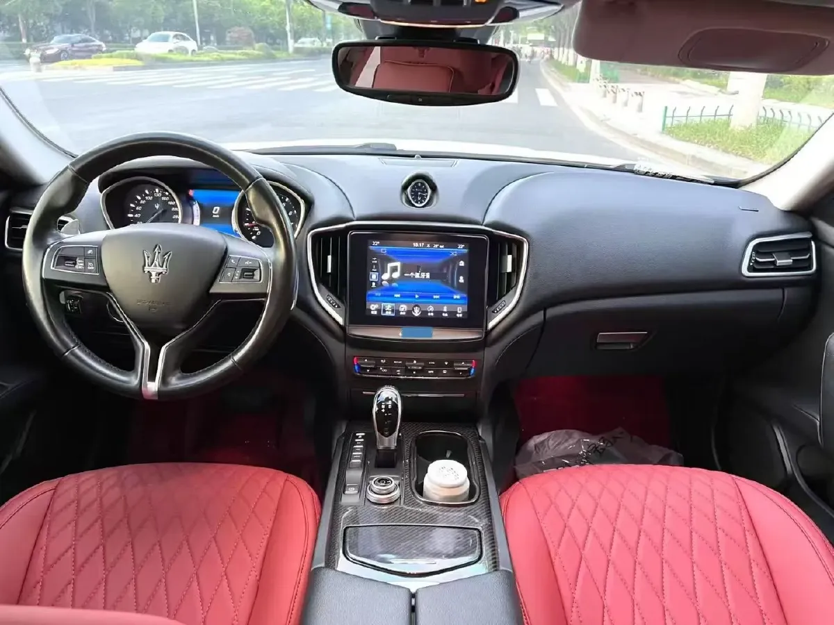 2018 Maserati Ghibli 3.0T 350HP V6 8AT,autocango,china used car exporter,china ev exporter,chinese used car exporter,chinese used ev exporter