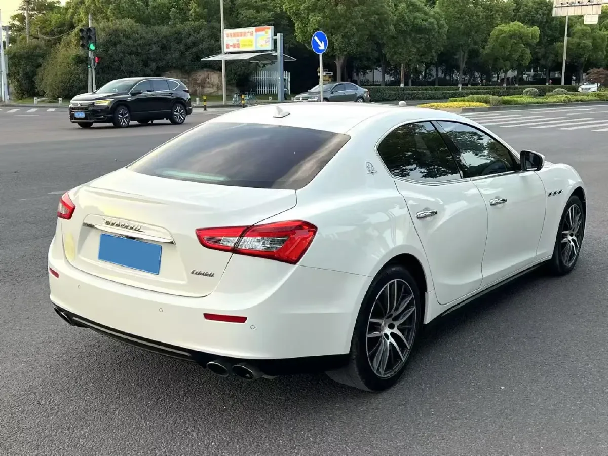 2018 Maserati Ghibli 3.0T 350HP V6 8AT,autocango,china used car exporter,china ev exporter,chinese used car exporter,chinese used ev exporter