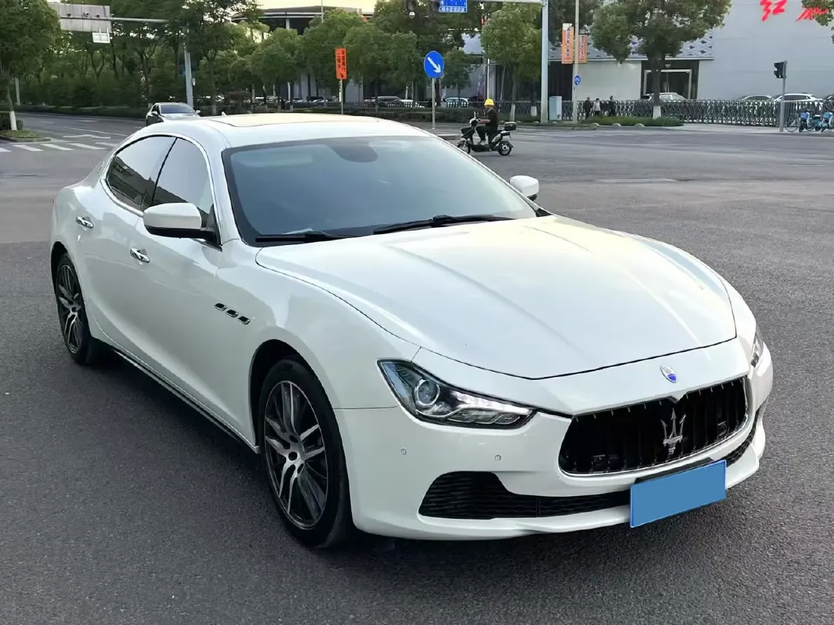 2018 Maserati Ghibli 3.0T 350HP V6 8AT,autocango,china used car exporter,china ev exporter,chinese used car exporter,chinese used ev exporter