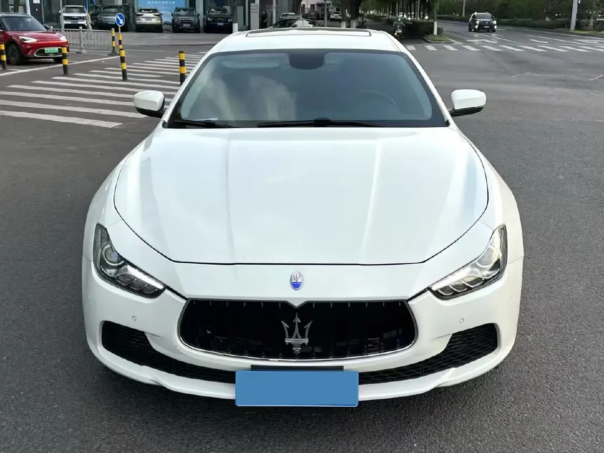 2018 Maserati Ghibli 3.0T 350HP V6 8AT,autocango,china used car exporter,china ev exporter,chinese used car exporter,chinese used ev exporter