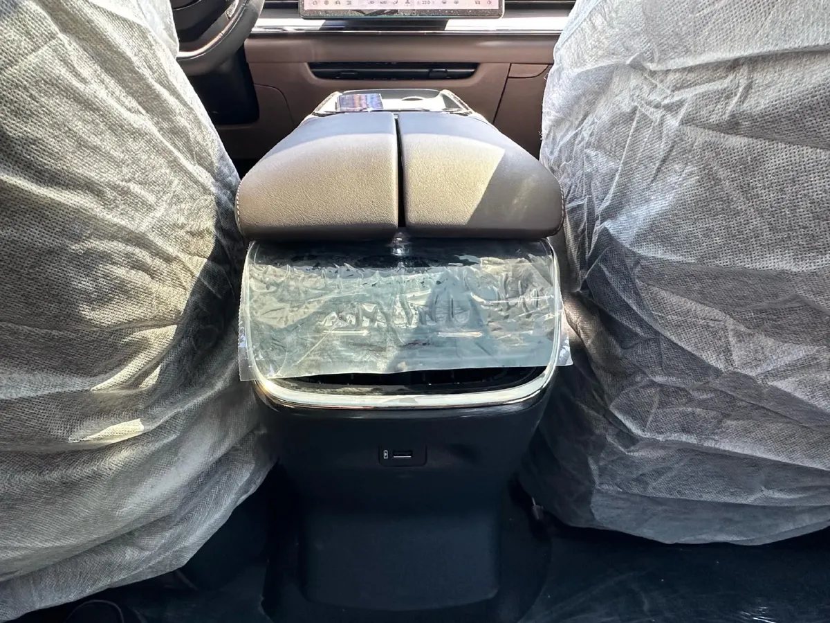 2025 ChangAn QiYuan A07 REEV 98HP REEV 28.4KWH,autocango,china used car exporter,china ev exporter,chinese used car exporter,chinese used ev exporter