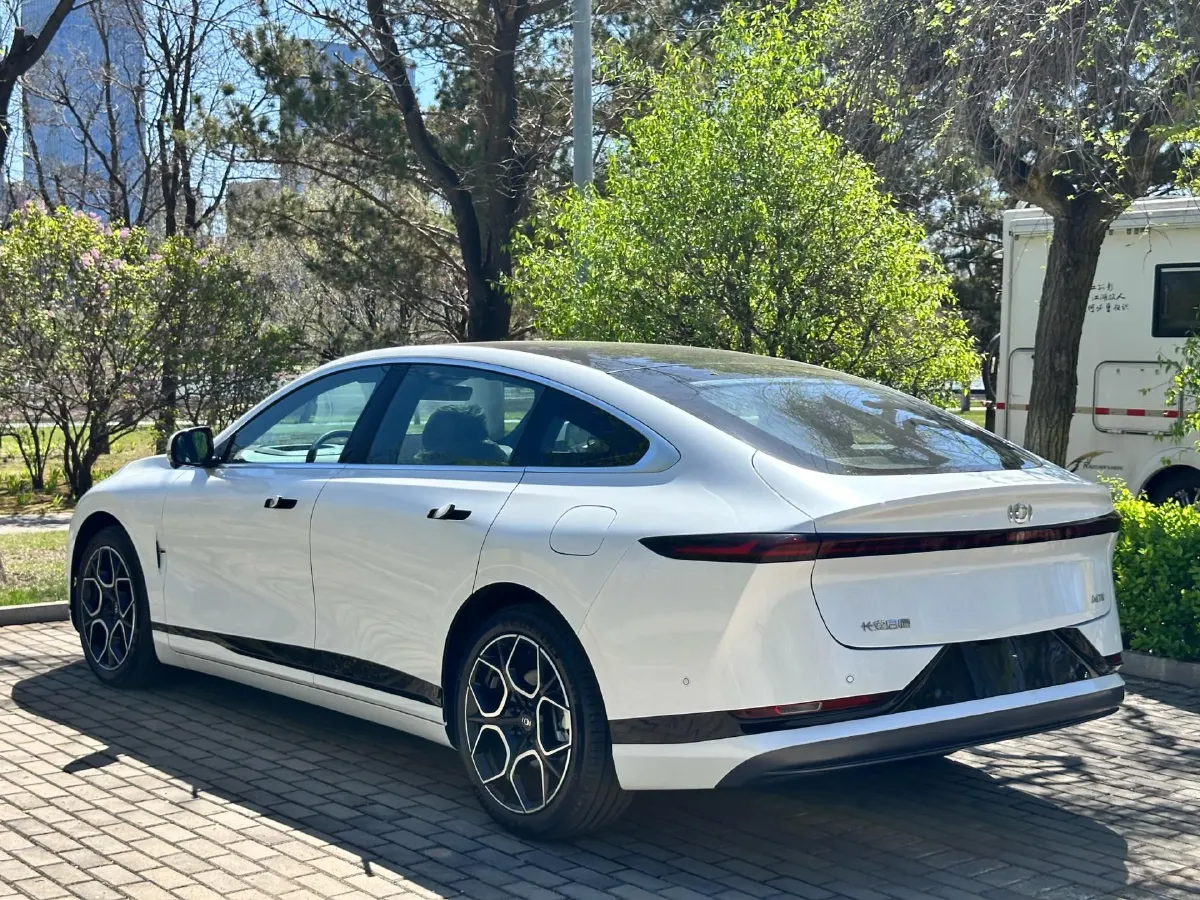 2025 ChangAn QiYuan A07 REEV 98HP REEV 28.4KWH,autocango,china used car exporter,china ev exporter,chinese used car exporter,chinese used ev exporter