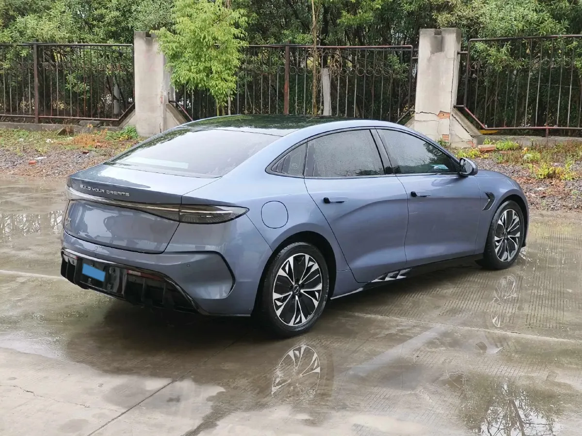 2023 BYD Seal BEV 61.4KWH,autocango,china used car exporter,china ev exporter,chinese used car exporter,chinese used ev exporter