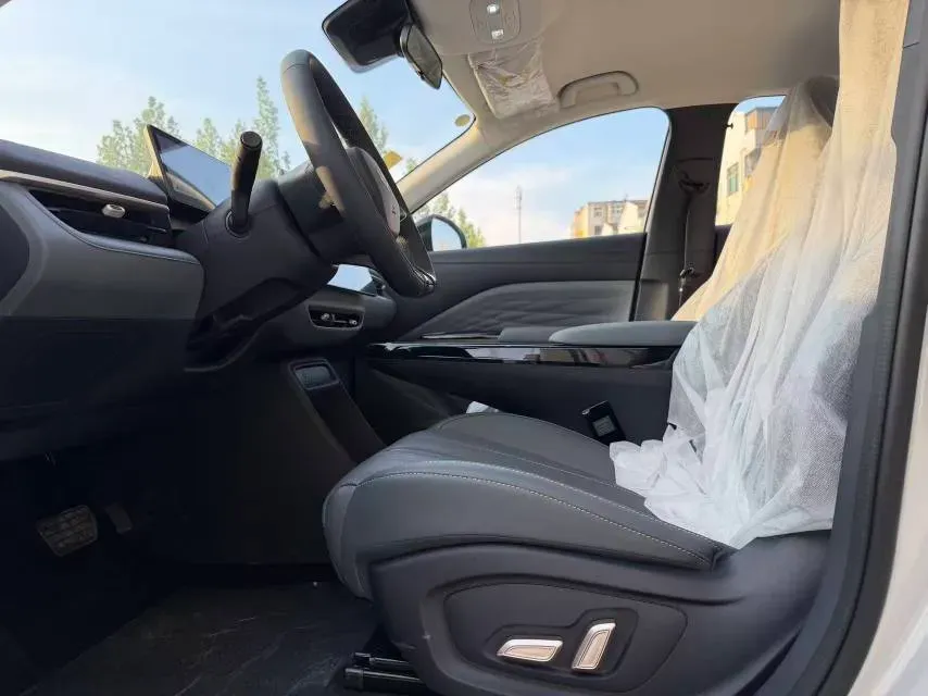 2026 ARCFOX T1 BEV,autocango,china used car exporter,china ev exporter,chinese used car exporter,chinese used ev exporter