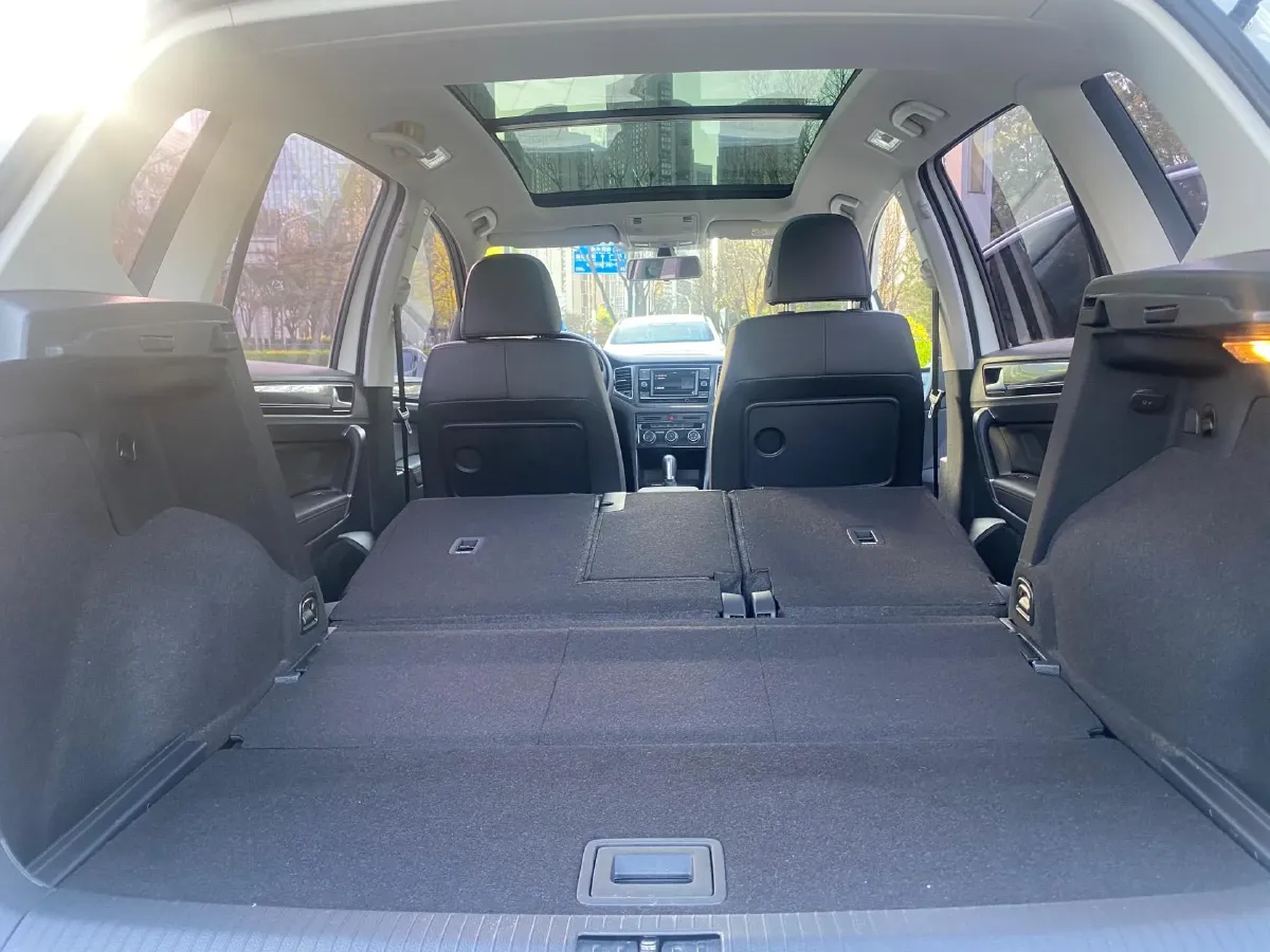 2018 Volkswagen Golf Sportsvan 1.4T 131HP L4 7DCT,autocango,china used car exporter,china ev exporter,chinese used car exporter,chinese used ev exporter