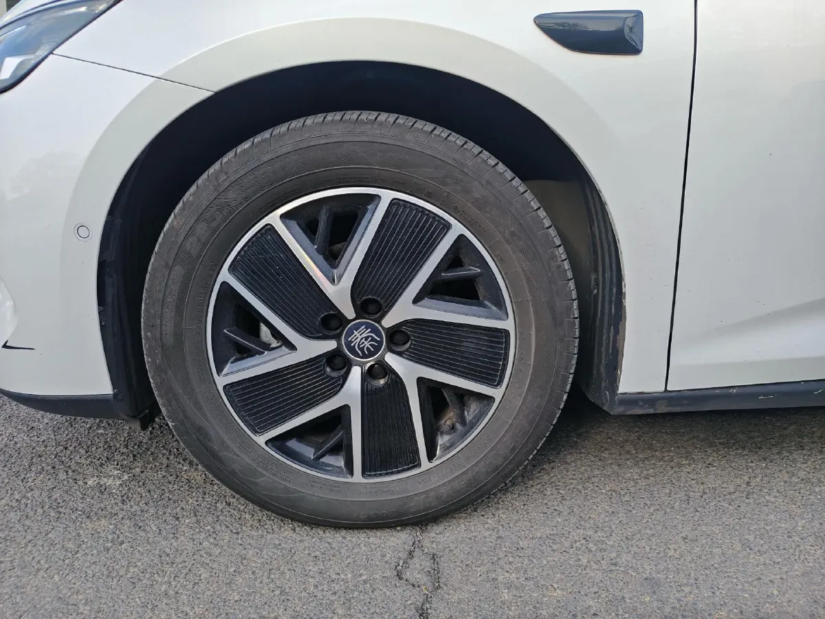 2024 BYD QinL 1.5L 101HP L4 E-CVT PHEV 15.87KWH,autocango,china used car exporter,china ev exporter,chinese used car exporter,chinese used ev exporter