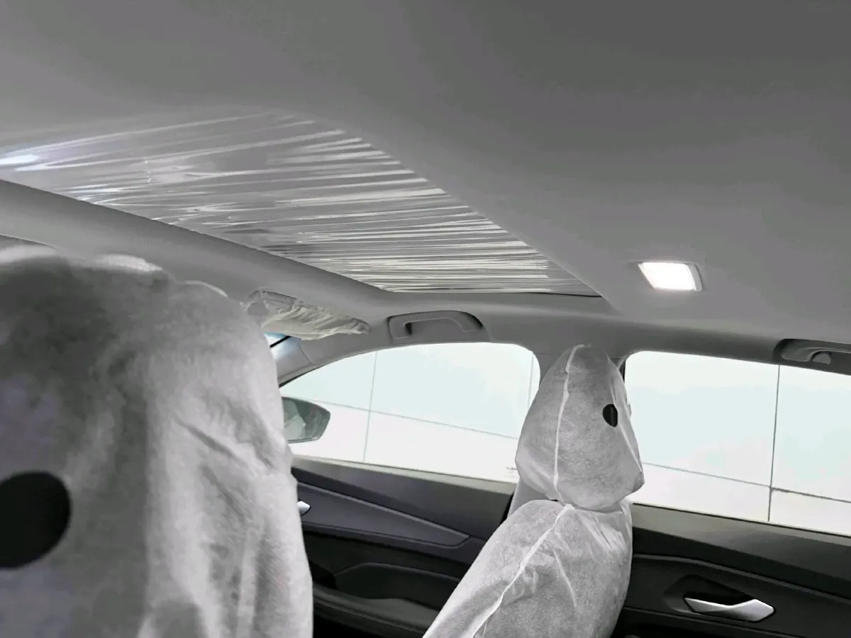 2024 Geely Binray 1.5T 181HP L4 7DCT,autocango,china used car exporter,china ev exporter,chinese used car exporter,chinese used ev exporter