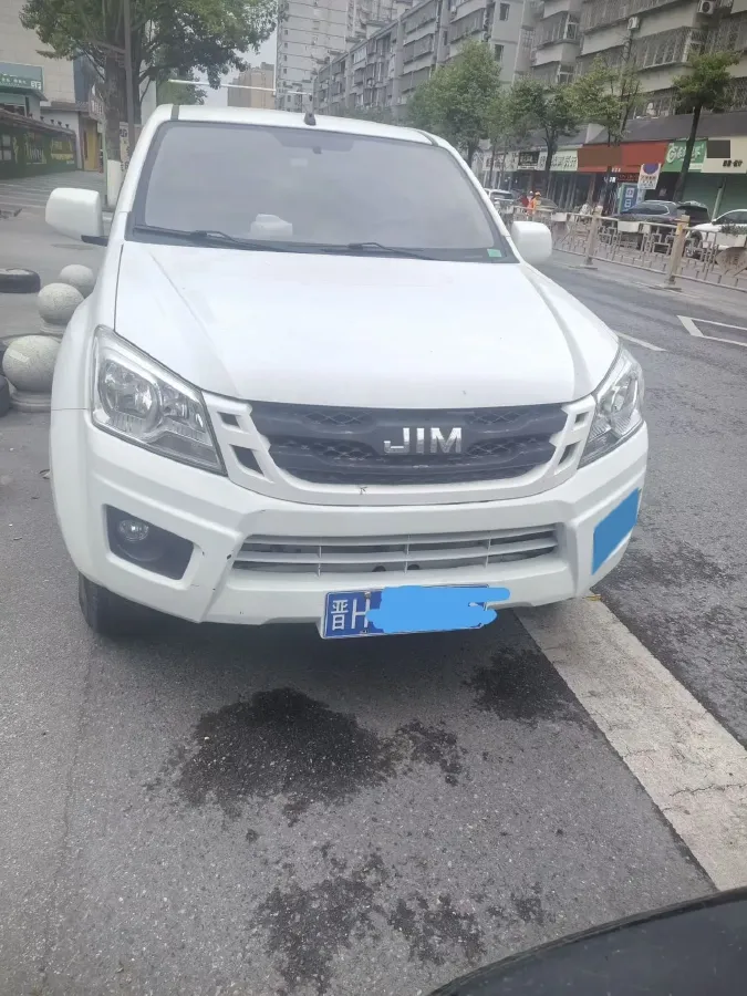 2020 Isuzu Jim 2.4T 211HP L4 5MT,autocango,china used car exporter,china ev exporter,chinese used car exporter,chinese used ev exporter