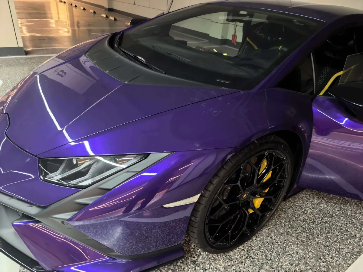 2023 Lamborghini Huracán 5.2L 640HP V10 7DCT,autocango,china used car exporter,china ev exporter,chinese used car exporter,chinese used ev exporter