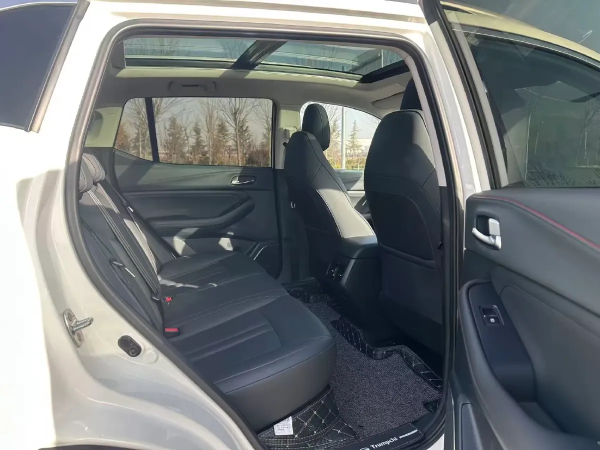 2020 GAC Trumpchi GS4 1.5T 169HP L4 6AT,autocango,china used car exporter,china ev exporter,chinese used car exporter,chinese used ev exporter