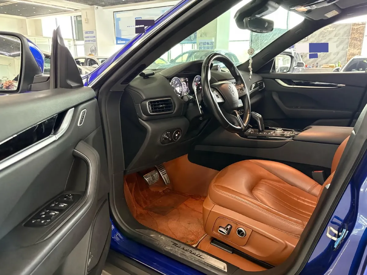 2021 Maserati Levante 3.0T 350HP V6 8AT,autocango,china used car exporter,china ev exporter,chinese used car exporter,chinese used ev exporter