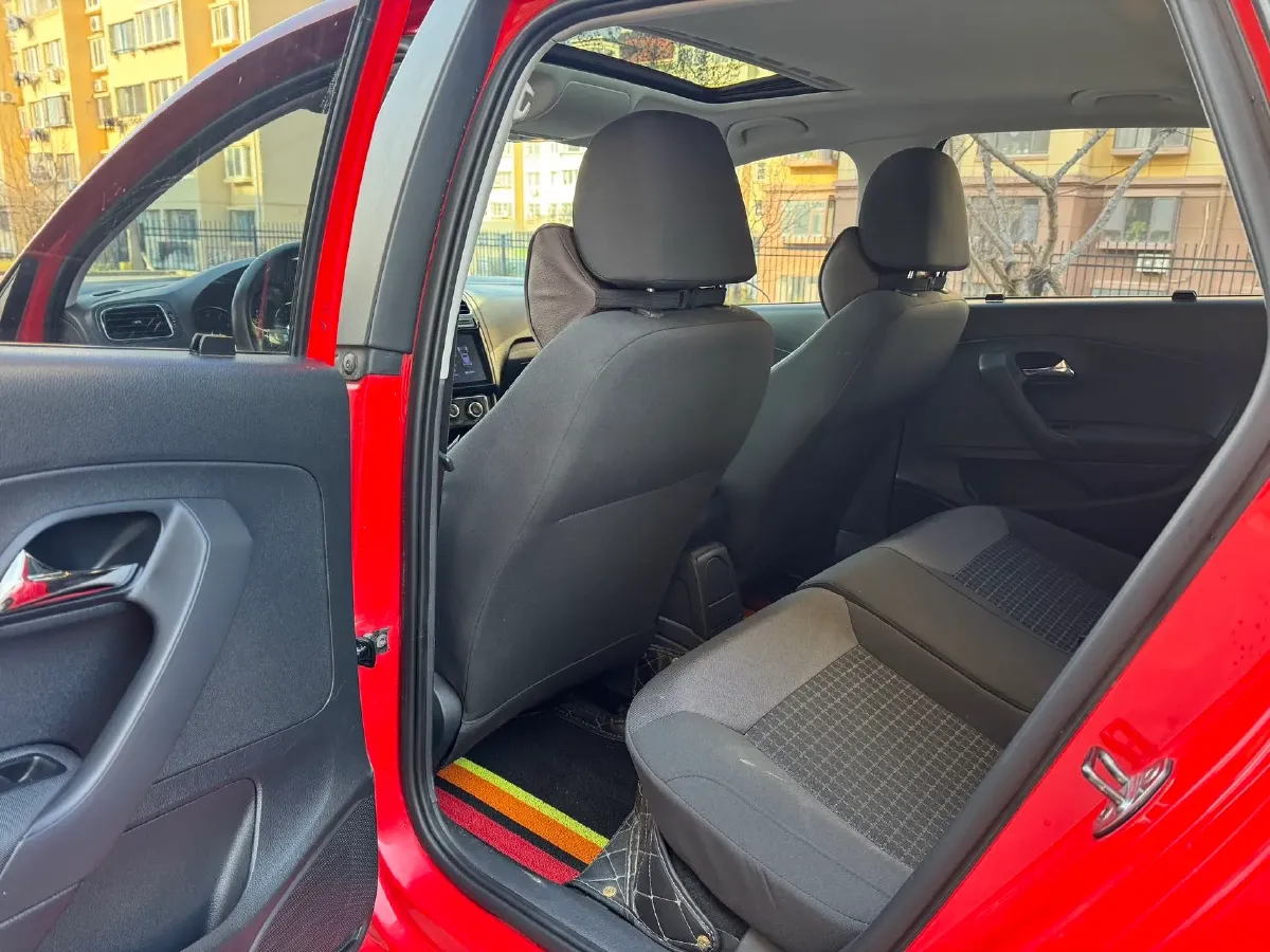 2016 Volkswagen Polo 1.6L 110HP L4 6AT,autocango,china used car exporter,china ev exporter,chinese used car exporter,chinese used ev exporter