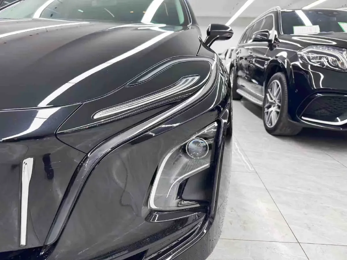 2022 HongQi E-QM5 BEV 54KWH,autocango,china used car exporter,china ev exporter,chinese used car exporter,chinese used ev exporter