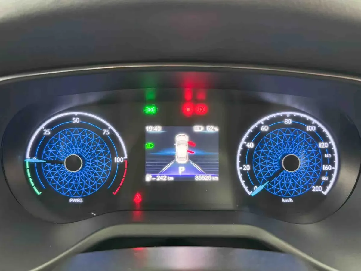 2022 HongQi E-QM5 BEV 54KWH,autocango,china used car exporter,china ev exporter,chinese used car exporter,chinese used ev exporter