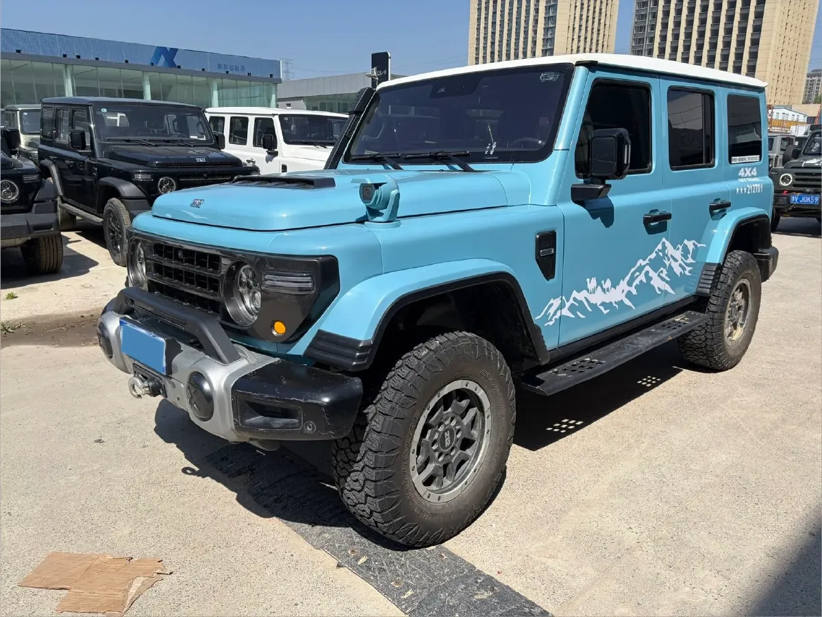 2025 212 212 T01 2.0T 252HP L4 8AT,autocango,china used car exporter,china ev exporter,chinese used car exporter,chinese used ev exporter