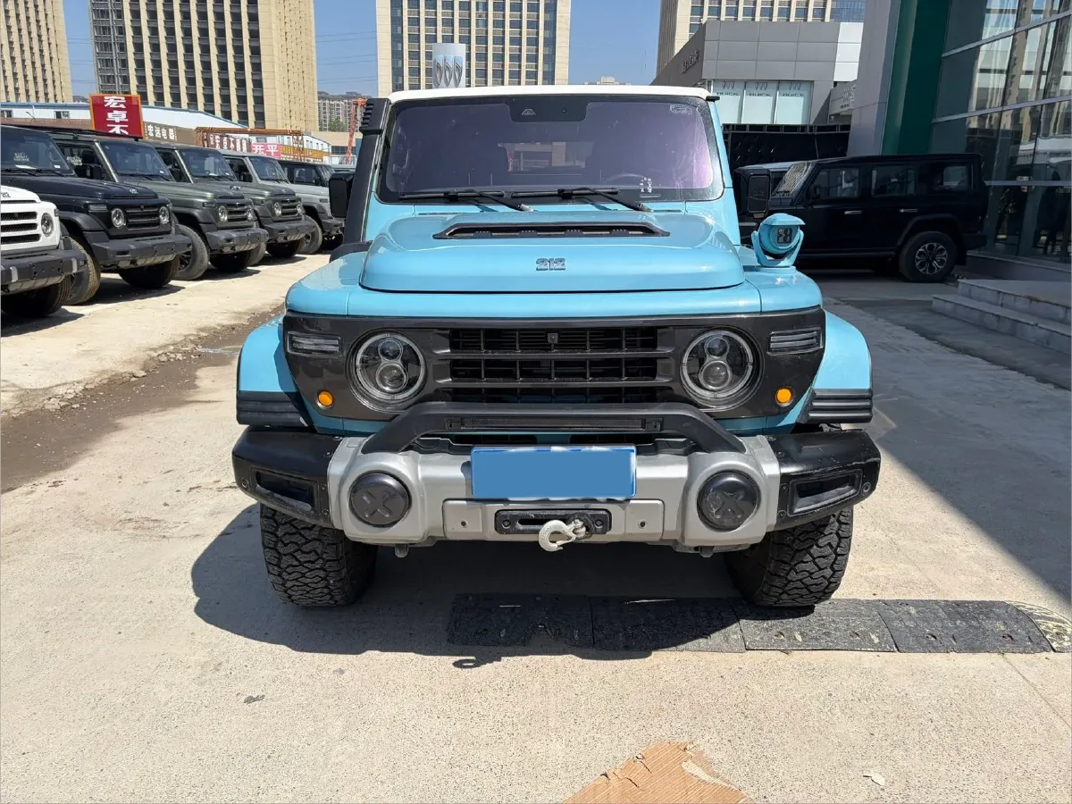 2025 212 212 T01 2.0T 252HP L4 8AT,autocango,china used car exporter,china ev exporter,chinese used car exporter,chinese used ev exporter