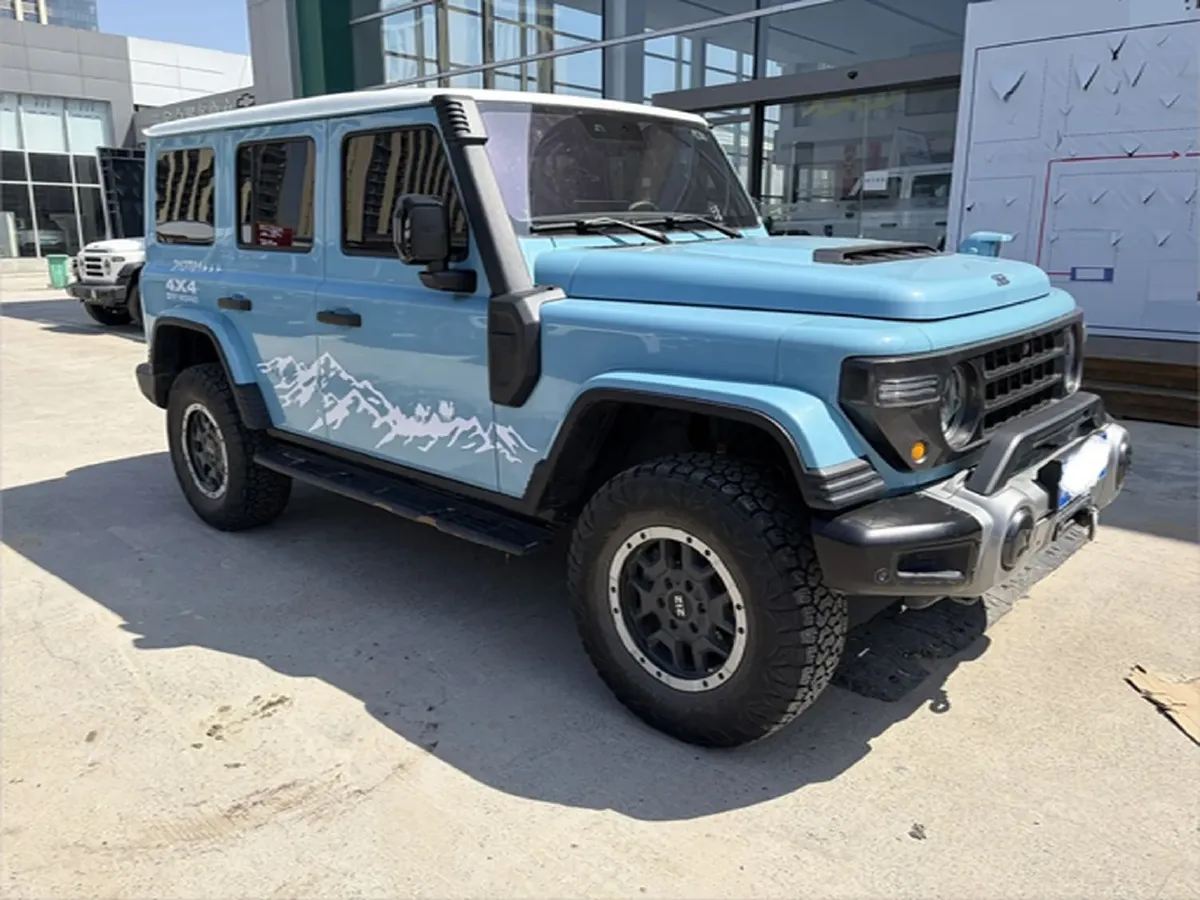 2025 212 212 T01 2.0T 252HP L4 8AT,autocango,china used car exporter,china ev exporter,chinese used car exporter,chinese used ev exporter