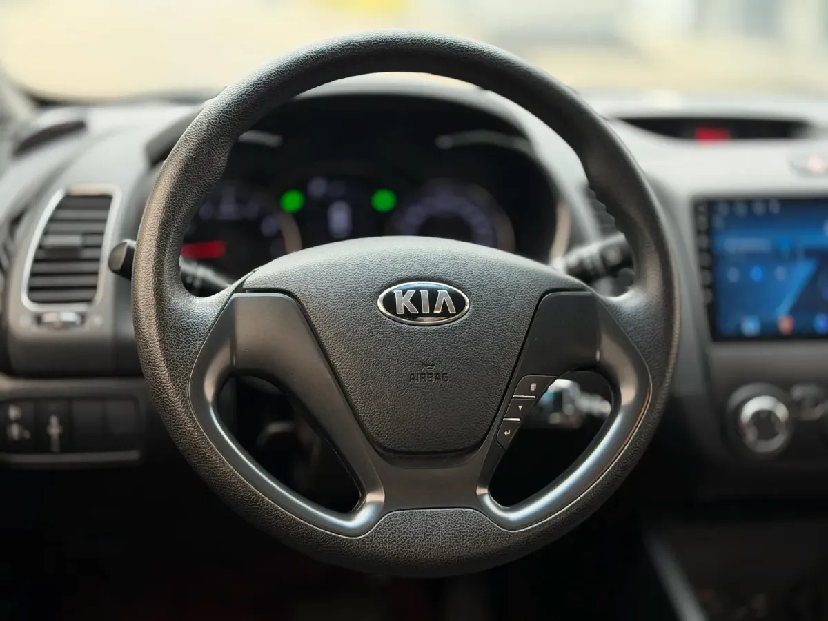 2016 Kia K3 1.6L 128HP L4 6AT,autocango,china used car exporter,china ev exporter,chinese used car exporter,chinese used ev exporter