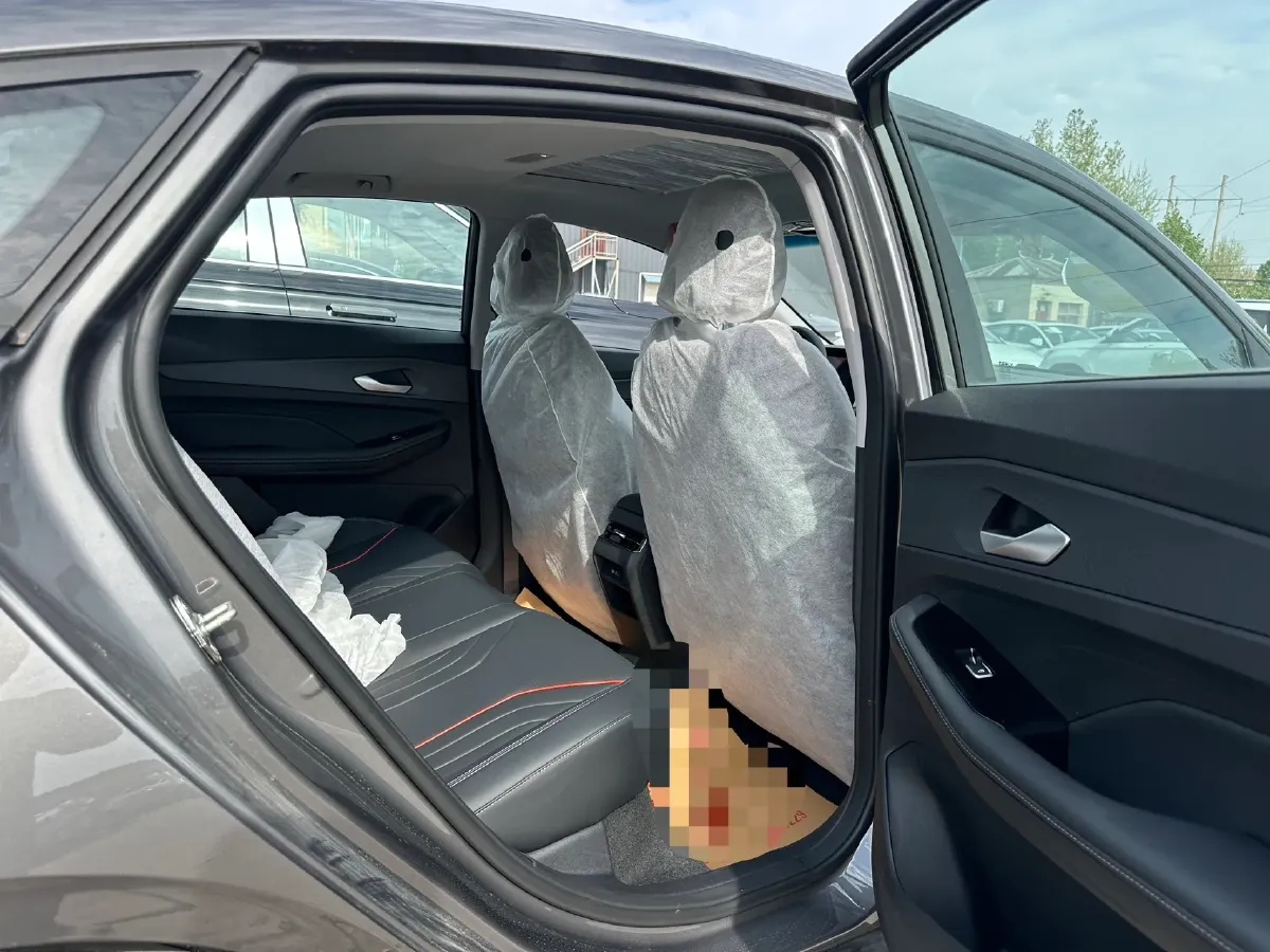 2024 Geely Binray 1.5T 181HP L4 7DCT,autocango,china used car exporter,china ev exporter,chinese used car exporter,chinese used ev exporter