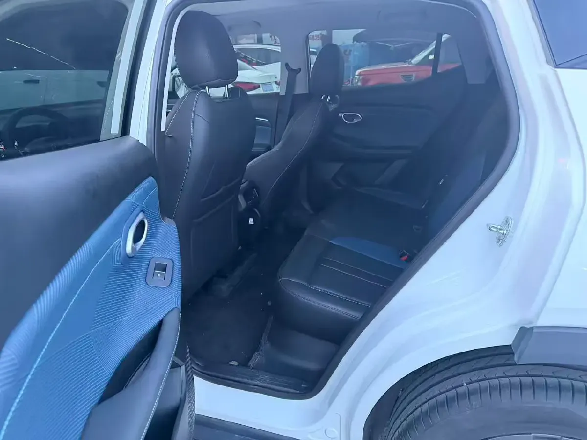 2024 GAC Trumpchi GS3 1.5T 177HP L4 7DCT,autocango,china used car exporter,china ev exporter,chinese used car exporter,chinese used ev exporter