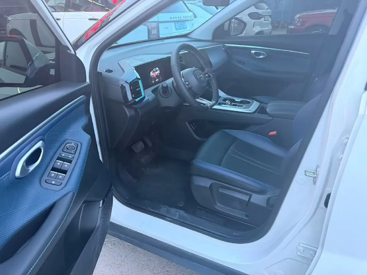 2024 GAC Trumpchi GS3 1.5T 177HP L4 7DCT,autocango,china used car exporter,china ev exporter,chinese used car exporter,chinese used ev exporter